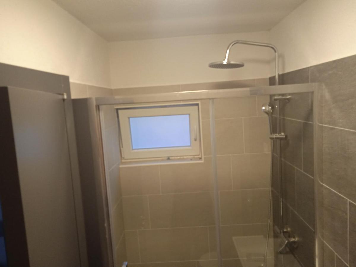 Anton Apartment พอฟเลีย ภายนอก รูปภาพ